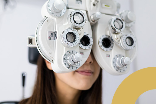 Czy wybrać badanie u okulisty czy u optometrysty?